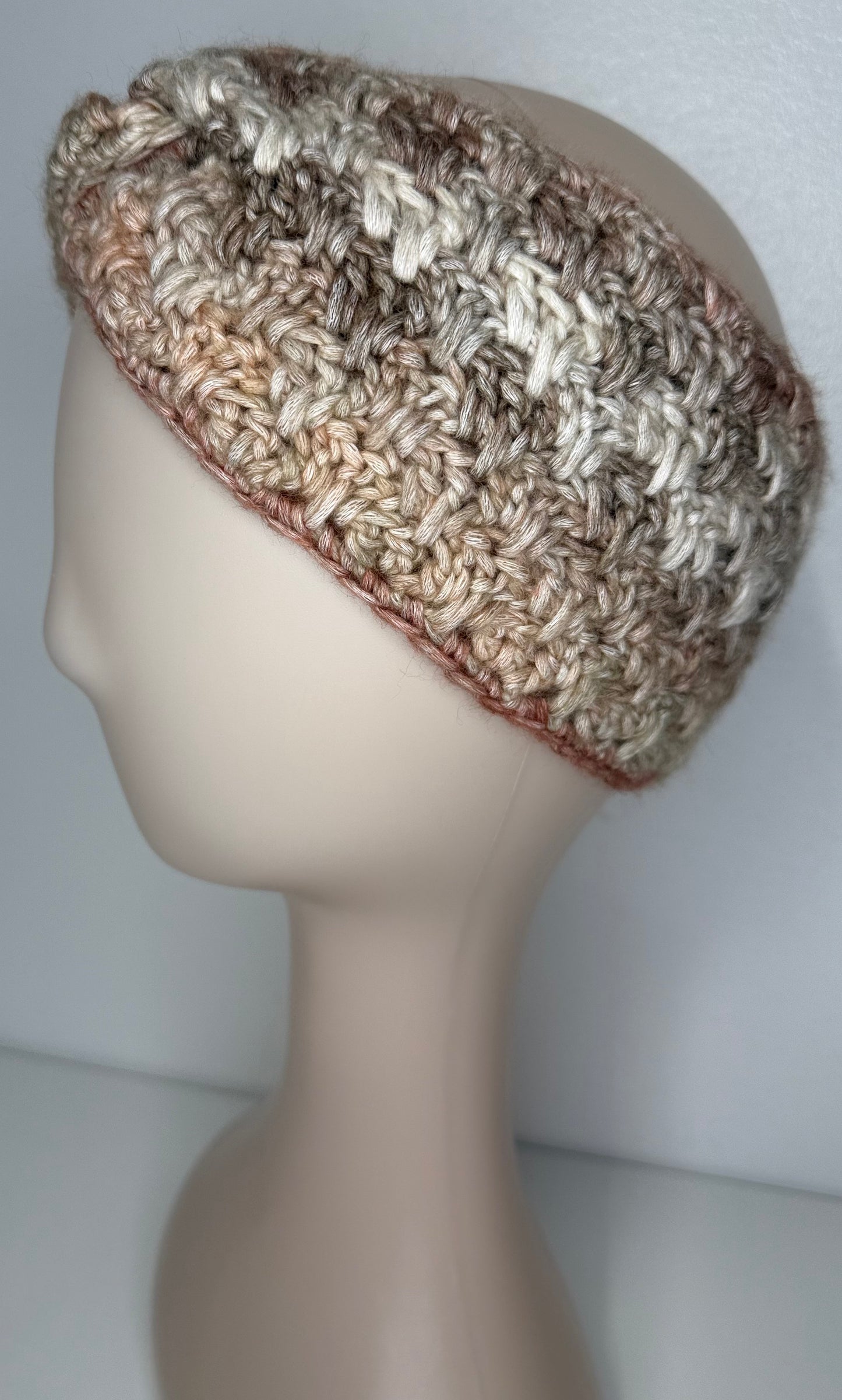 Soft Neutral Earwarmer