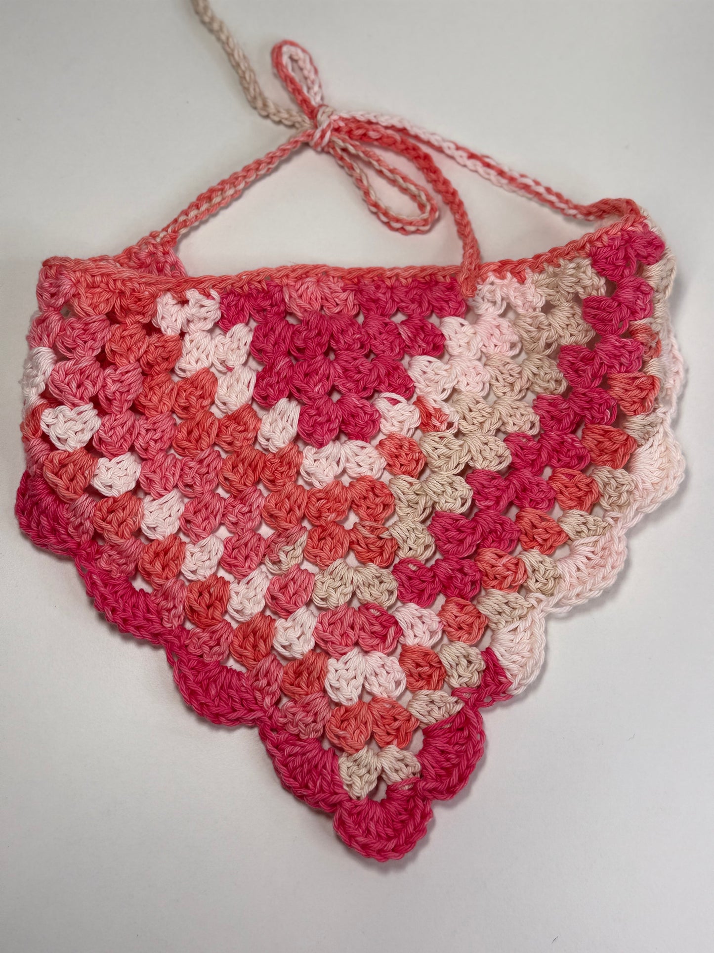 Granny Scallop Bandana
