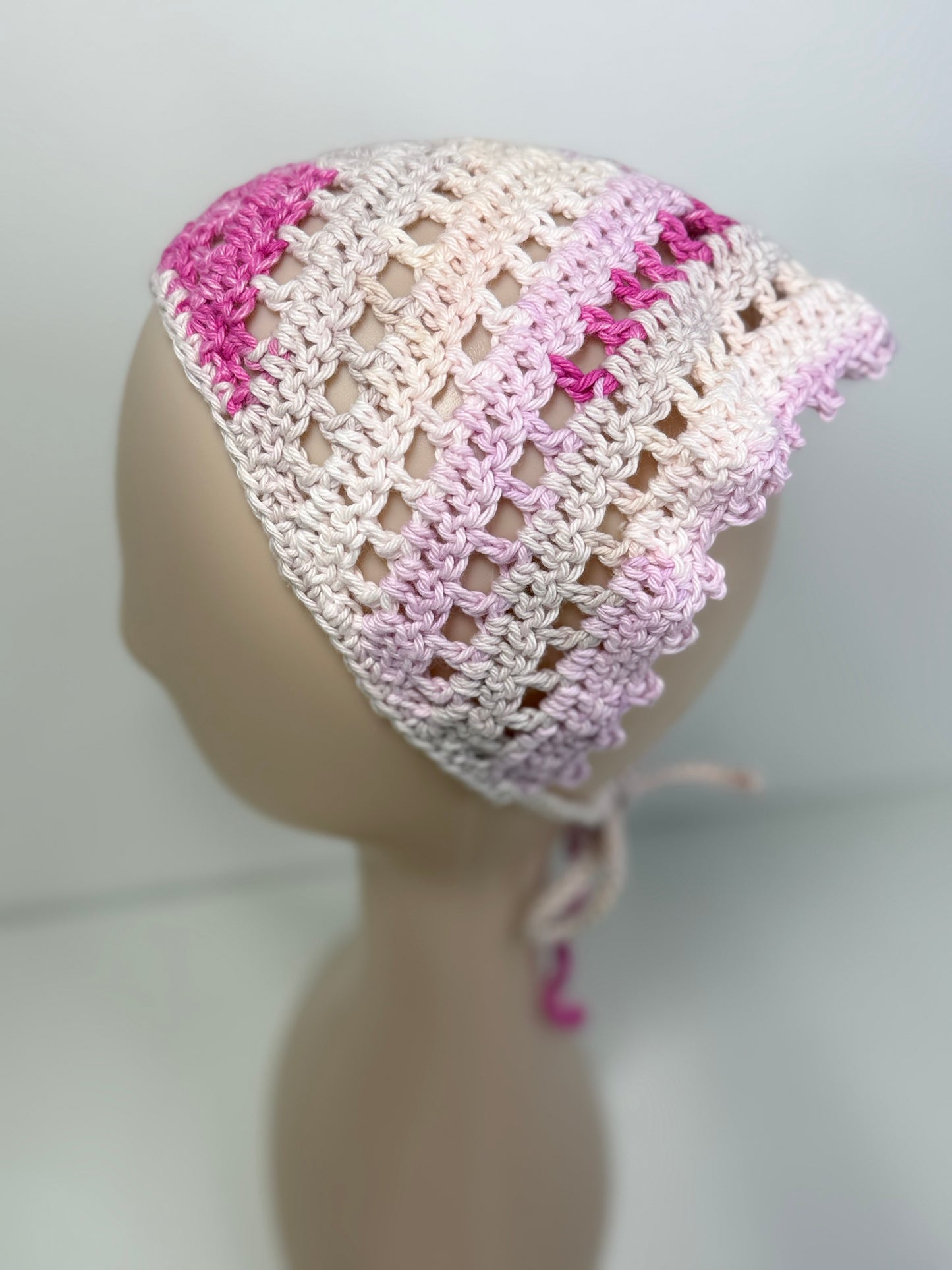 Granny Scallop Bandana