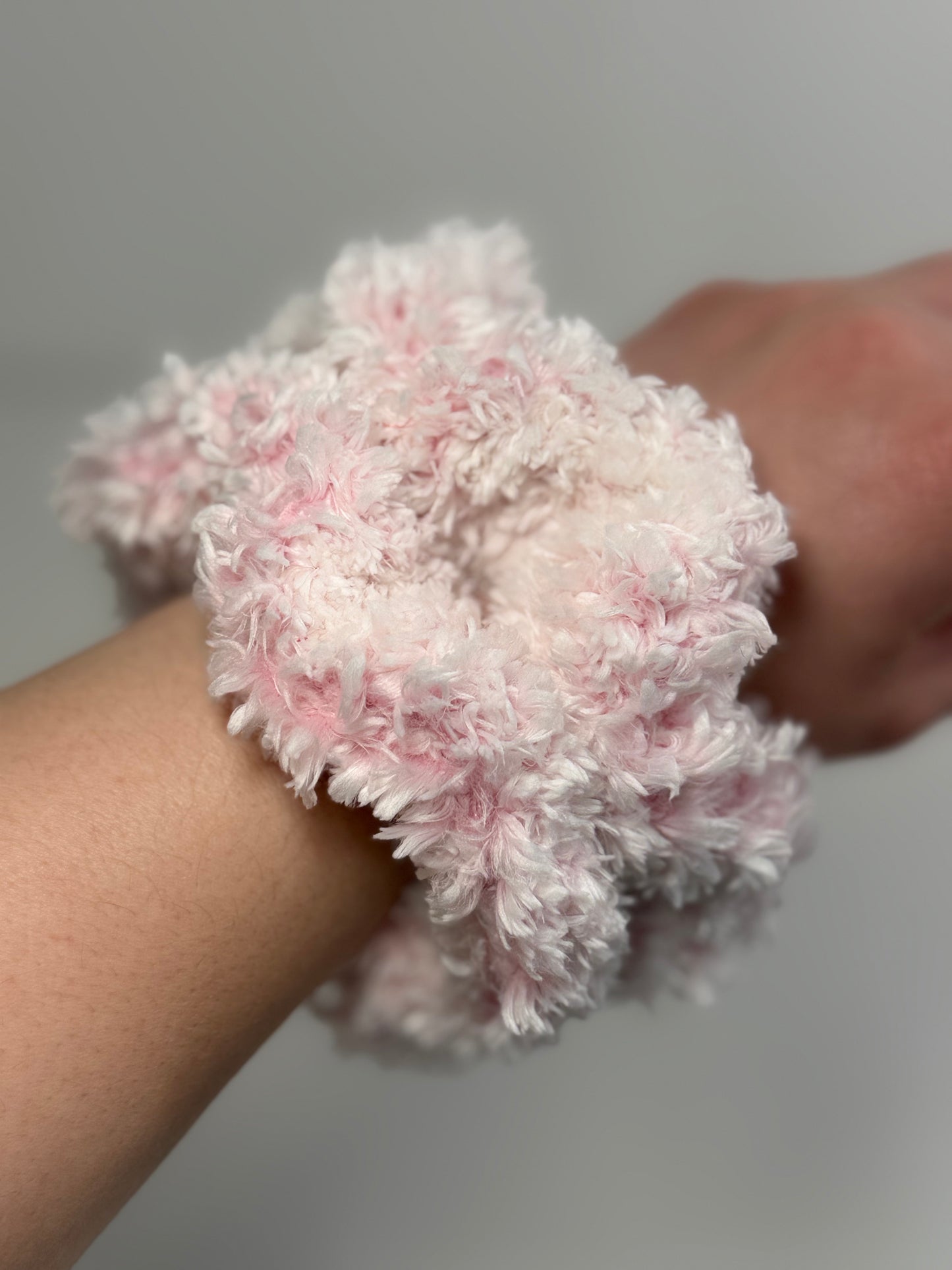 Velvet Scrunchies Set