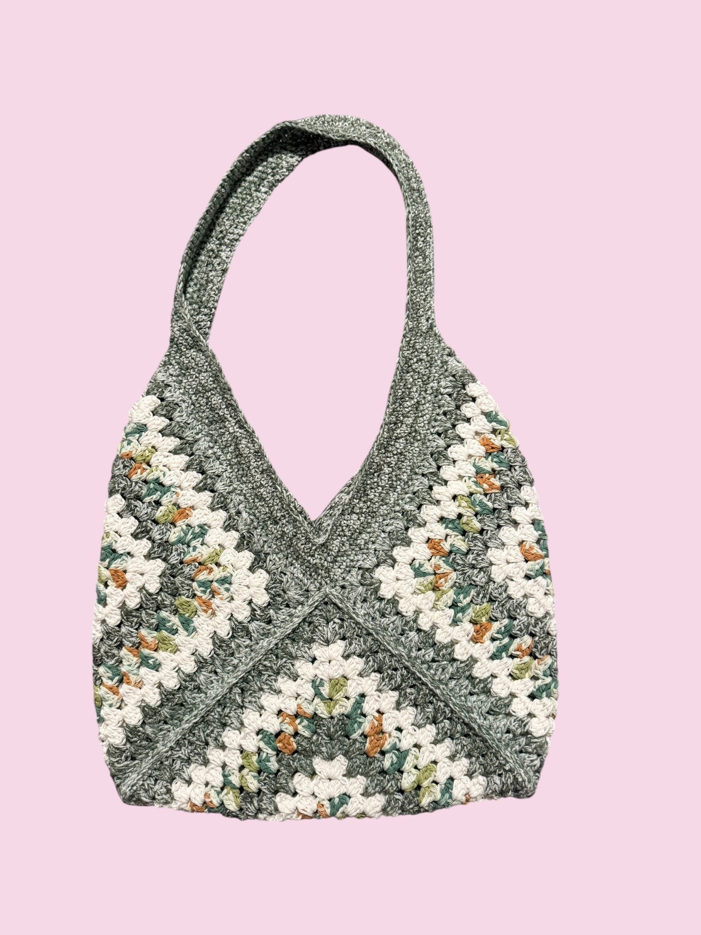 Granny Triangle Purse